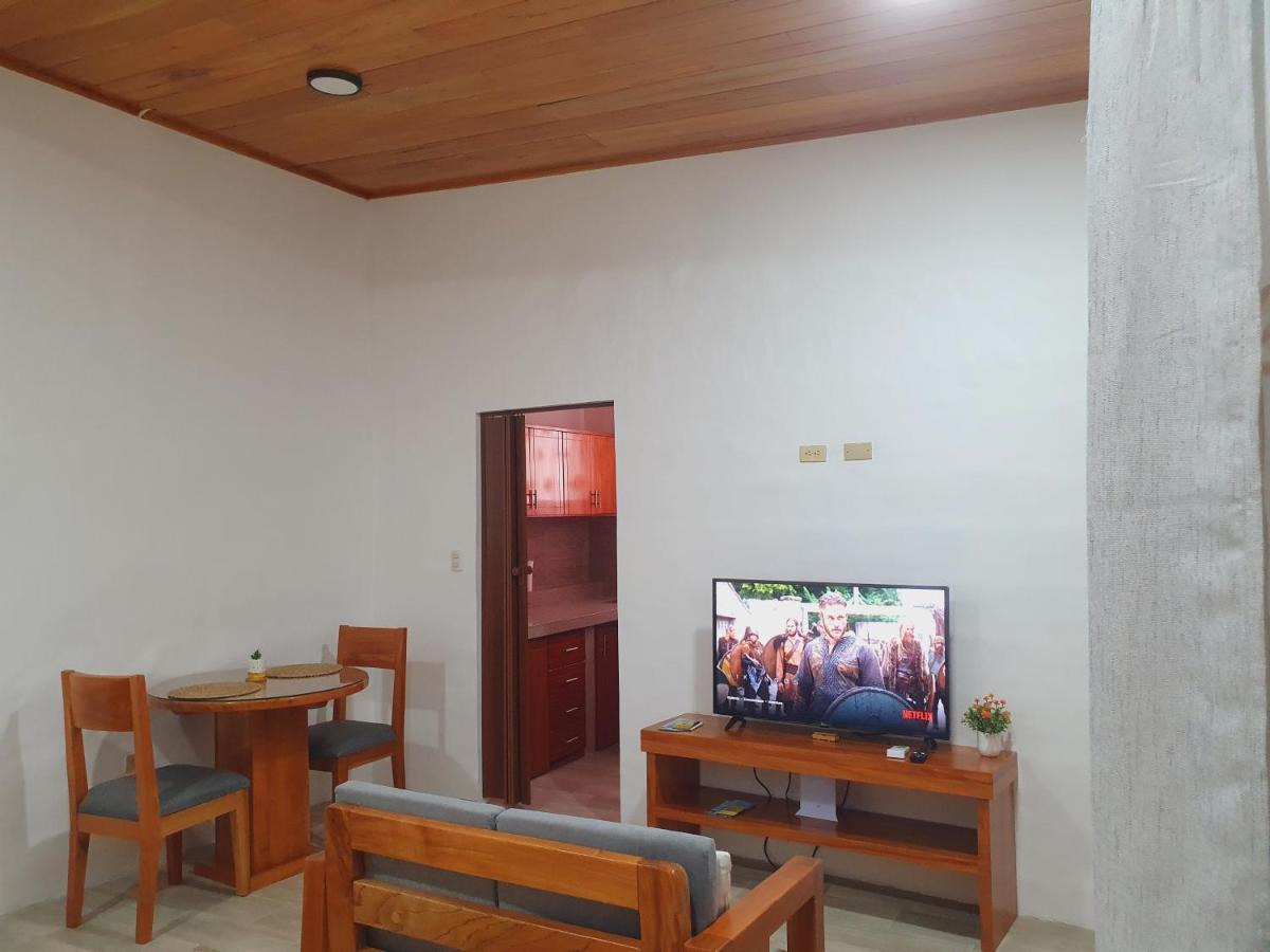 Suite Amoblada En Santa Cruz Puerto Ayora  Εξωτερικό φωτογραφία